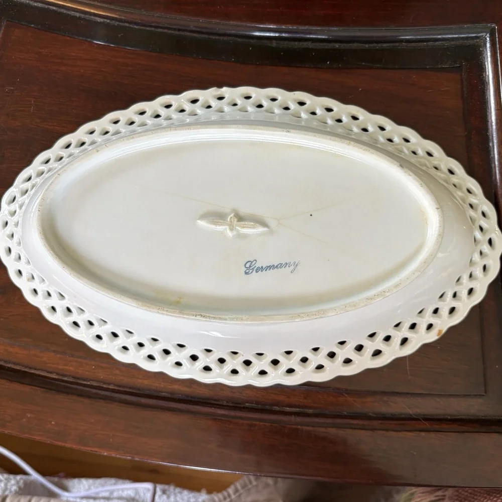 Vintage Retriculated Lace Rim Oval Dish Bright Happy Flowers 10